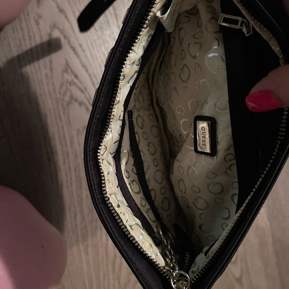Guess clutch - Picture 2 of 3